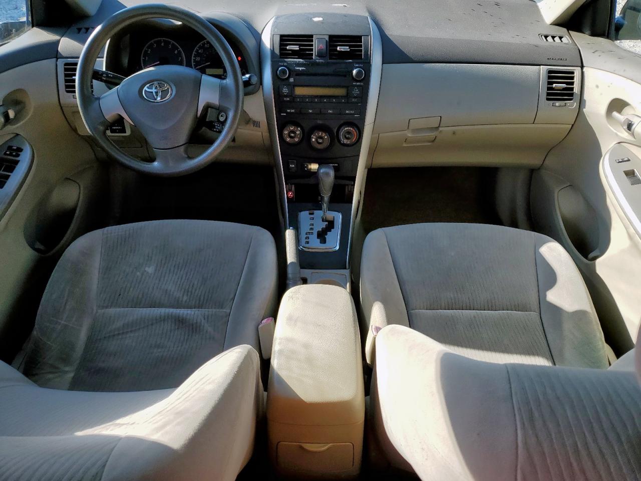 TOYOTA COROLLA BASE
