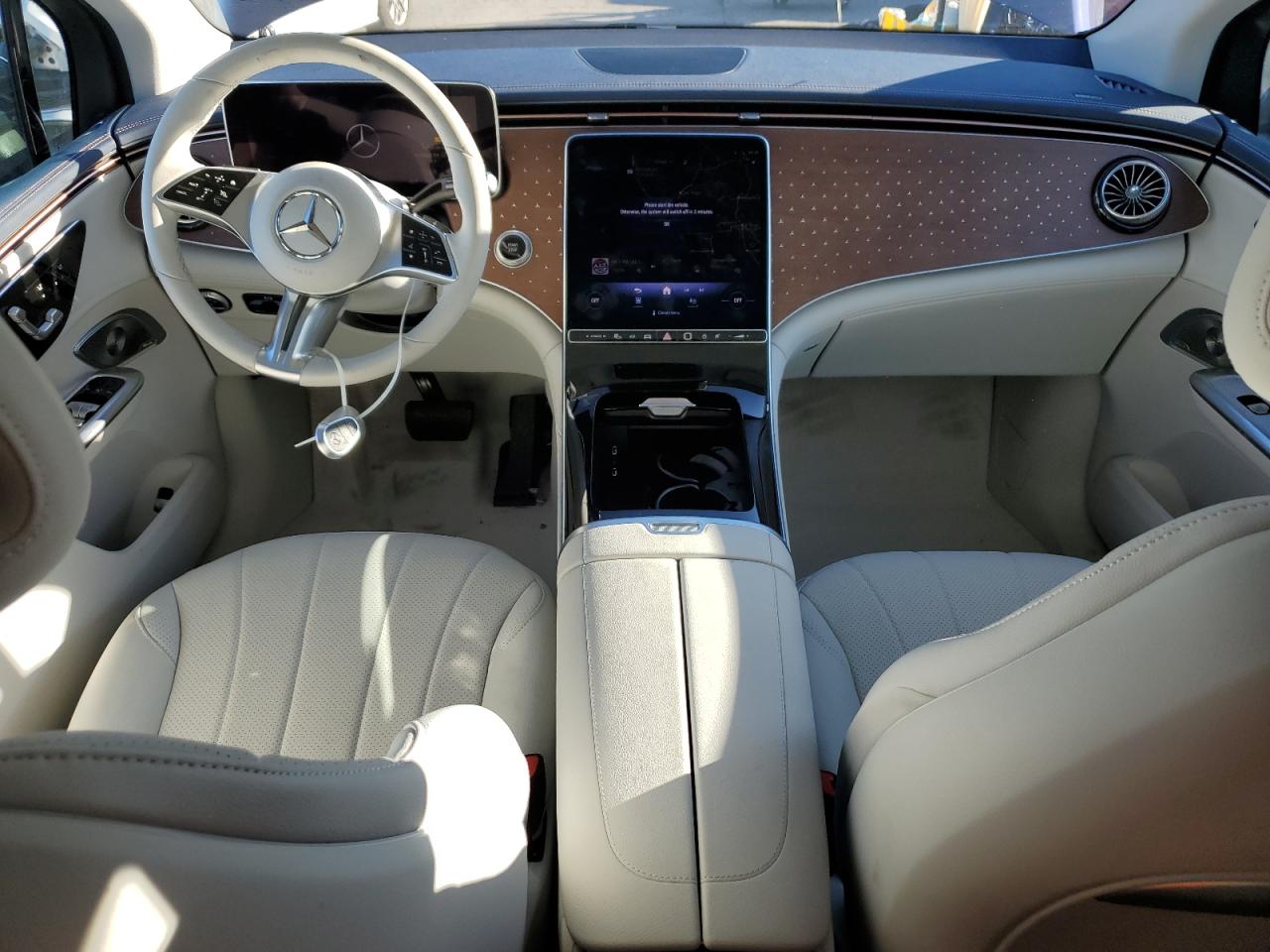 MERCEDES-BENZ EQE SUV 350+