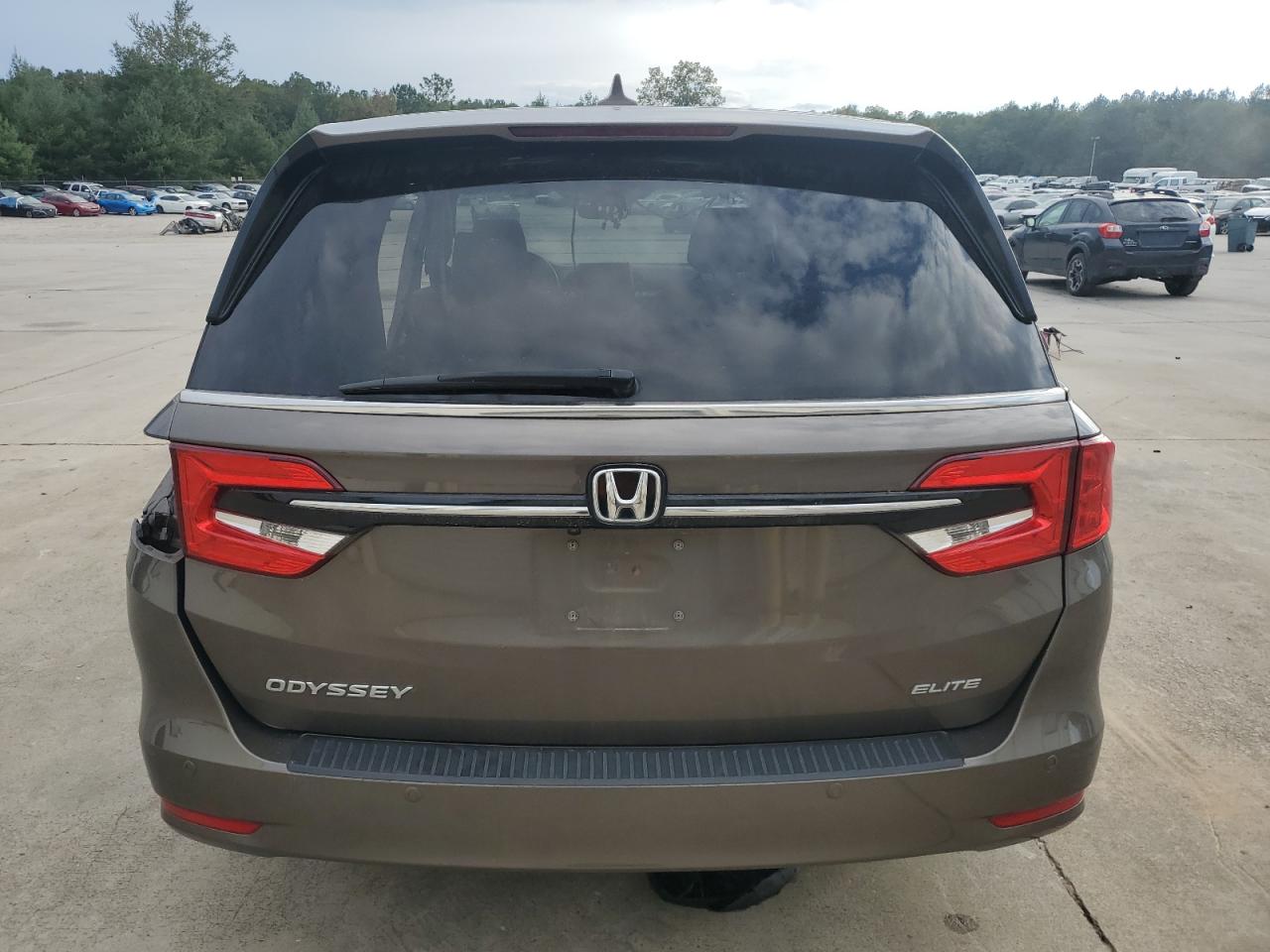 HONDA ODYSSEY ELITE