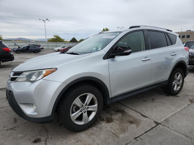 2015 TOYOTA RAV4 XLE - JTMRFREV5FD153005