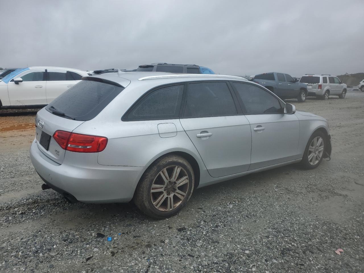 AUDI A4 PREMIUM