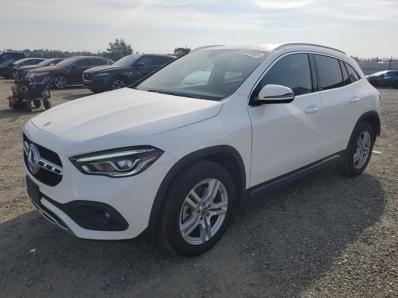 MERCEDES-BENZ GLA-CLASS 250 4MATIC