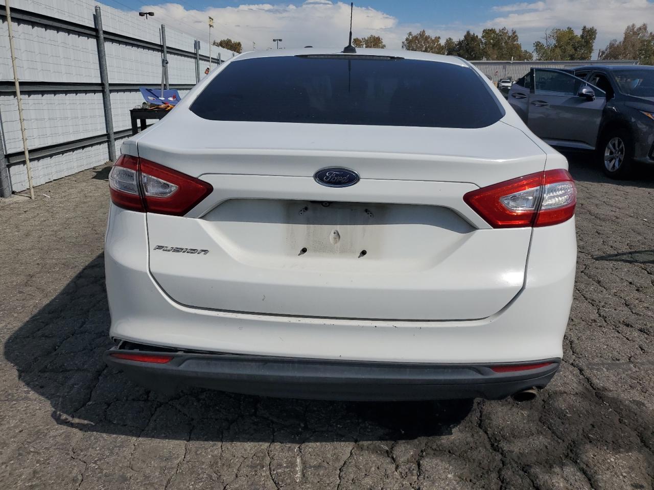 FORD FUSION S