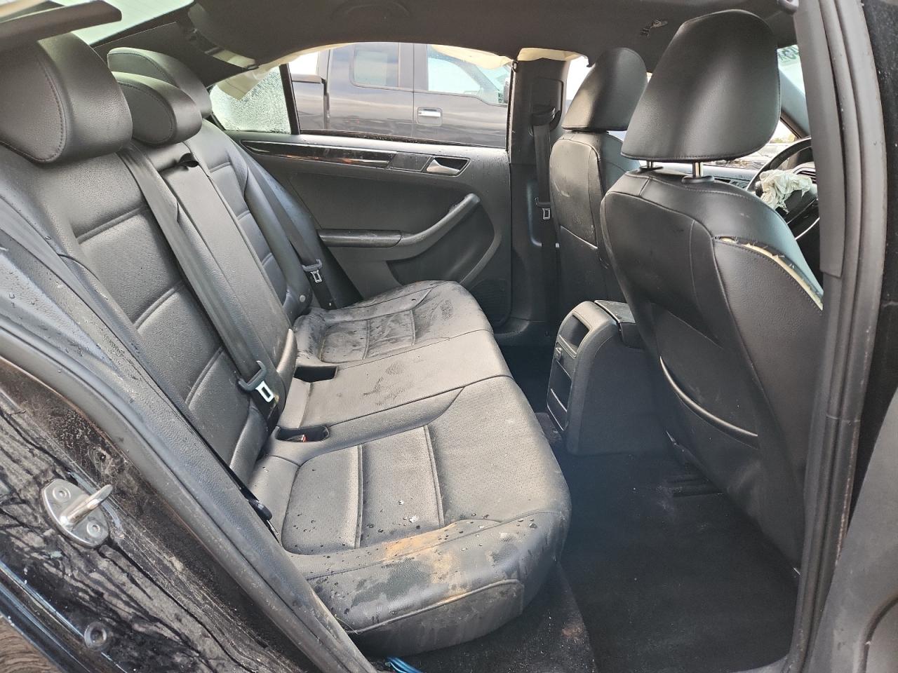 VOLKSWAGEN JETTA SPORT