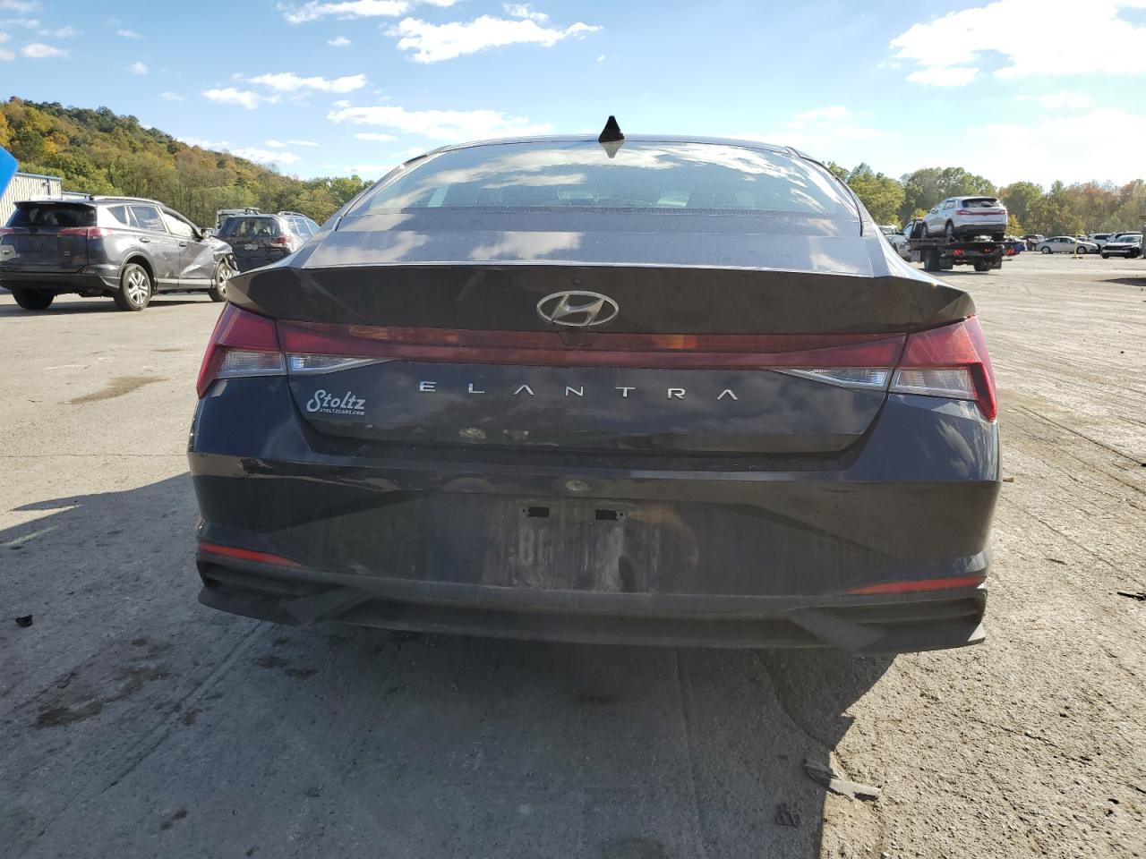 HYUNDAI ELANTRA SEL