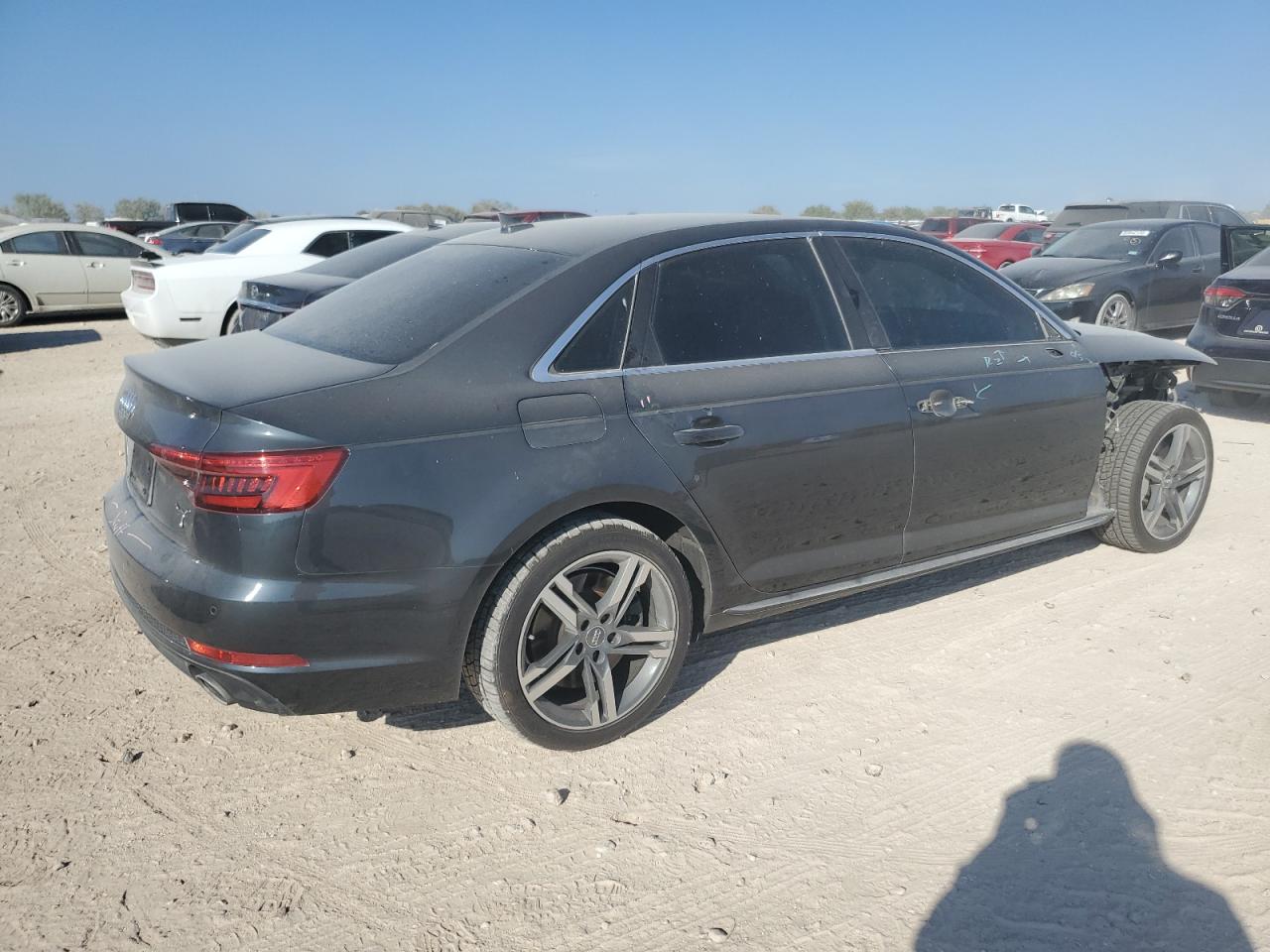 AUDI A4 PREMIUM PLUS