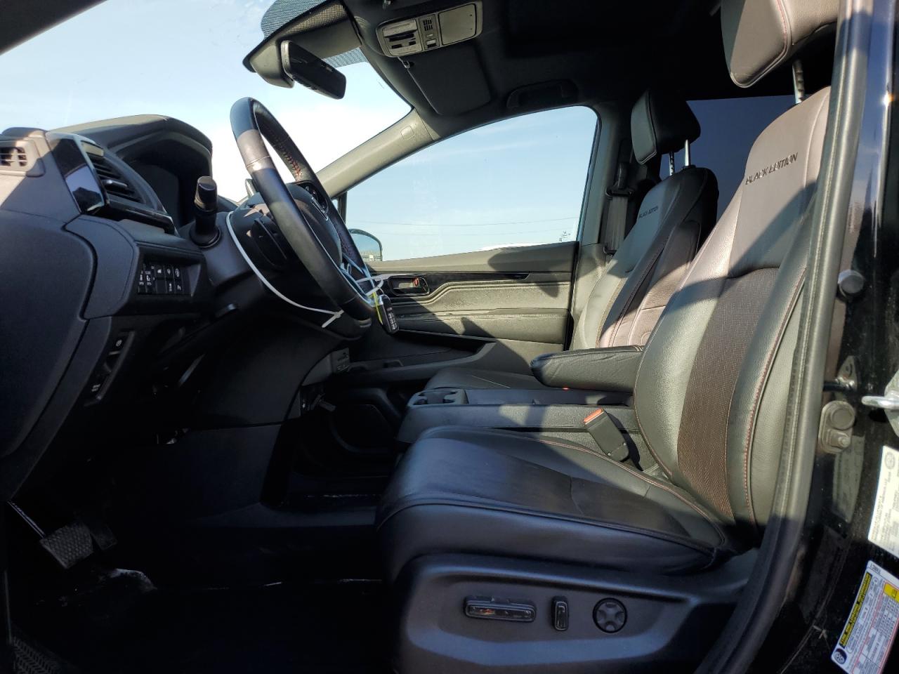 HONDA ODYSSEY BLACK EDITION