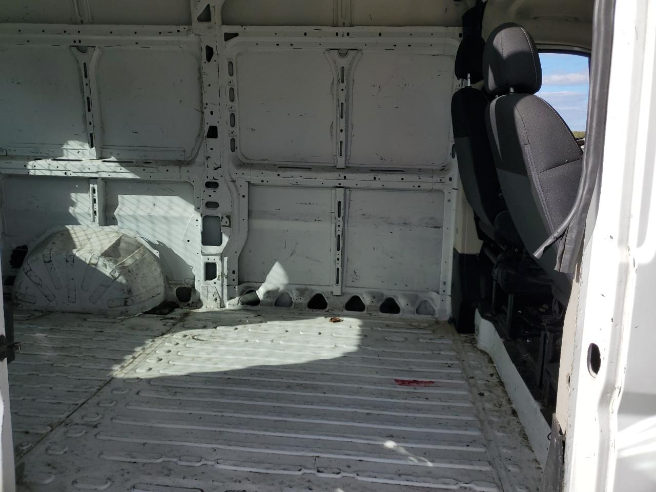 RAM PROMASTER 2500 HIGH