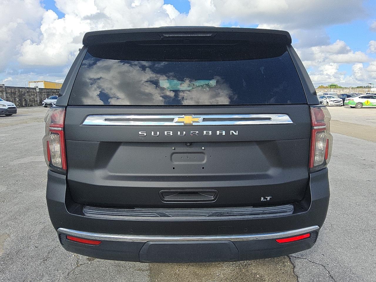 CHEVROLET SUBURBAN K1500 LT