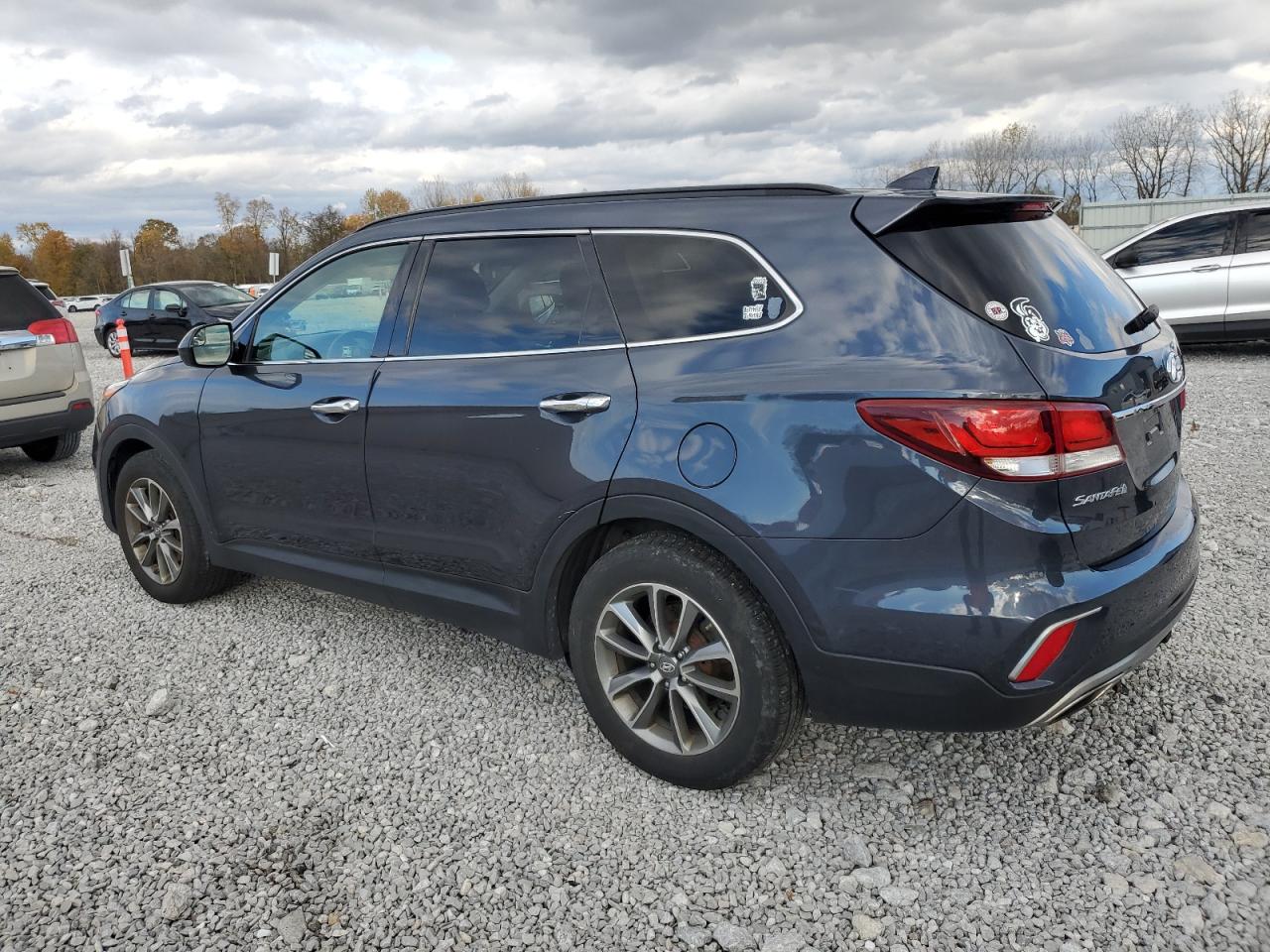 HYUNDAI SANTA FE SE