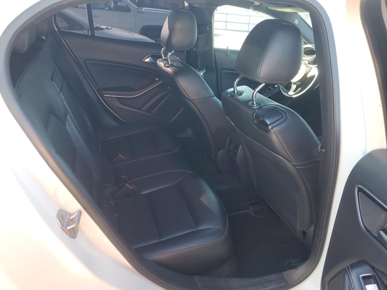 MERCEDES-BENZ GLA-CLASS 250 4MATIC