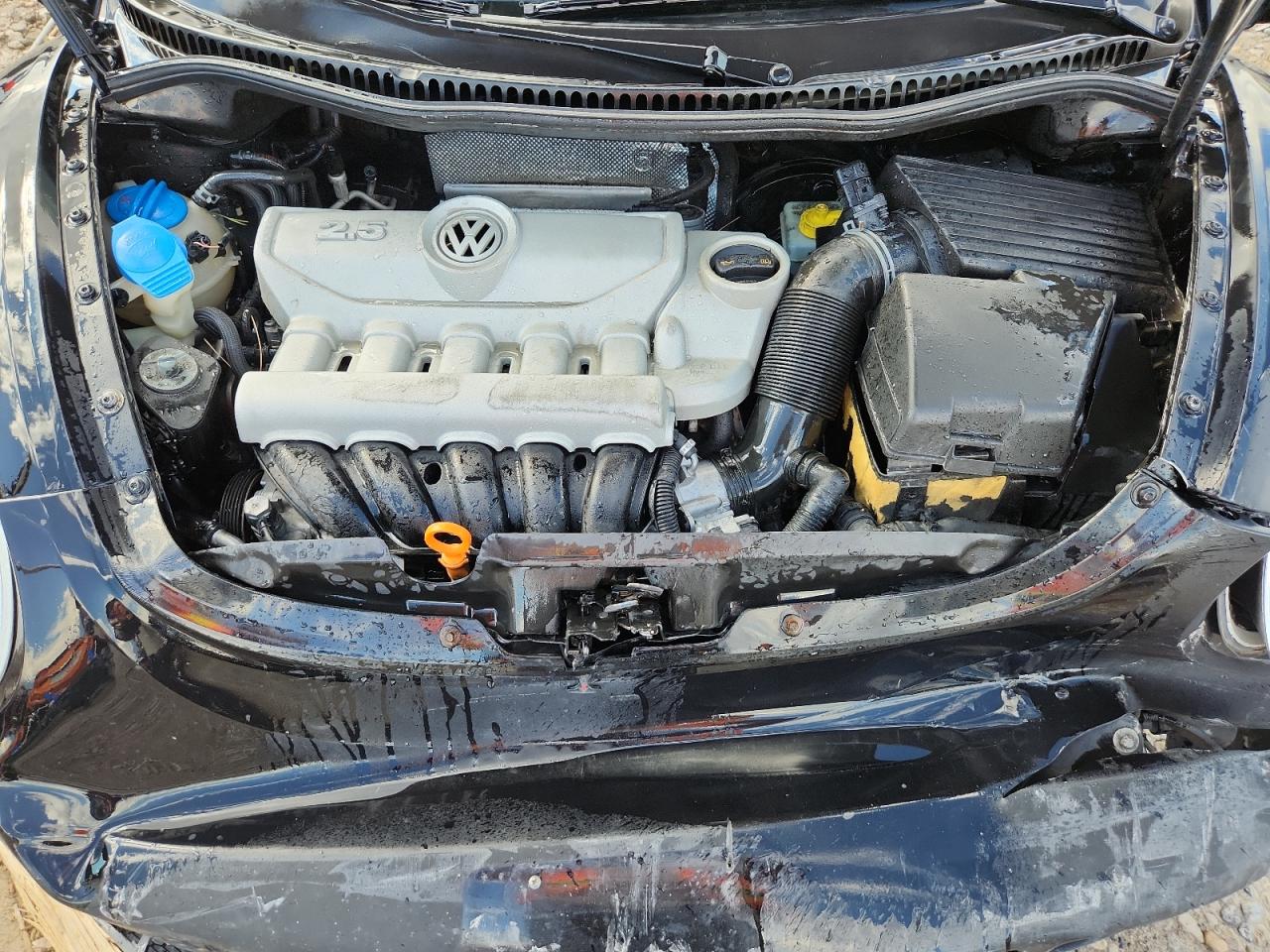 Lot #3287886252 2008 VOLKSWAGEN NEW BEETLE