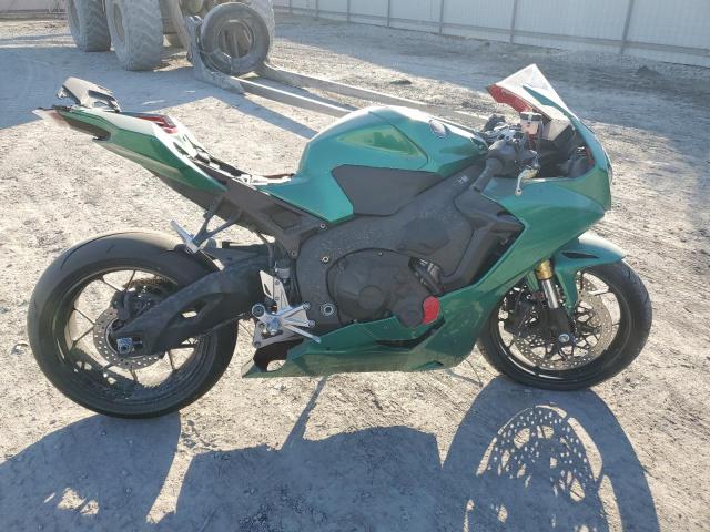 2024 HONDA CBR1000 RA JH2SC7758RK700187