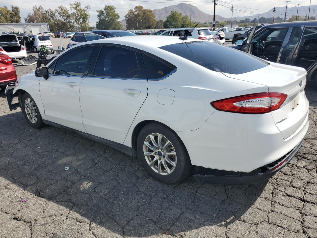 FORD FUSION S