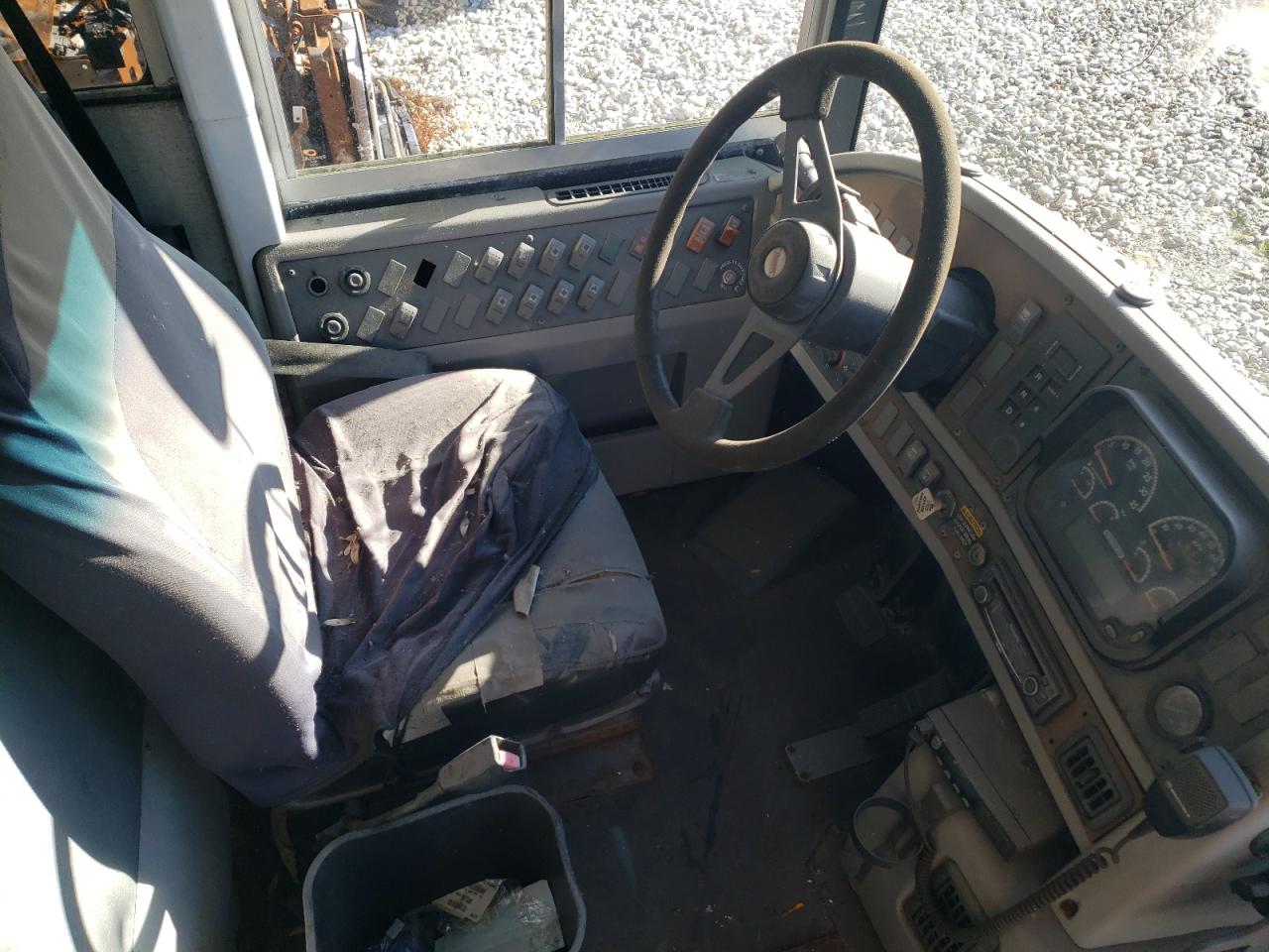 Lot #3278639965 2012 THOMAS SAF-T-LINER HDX