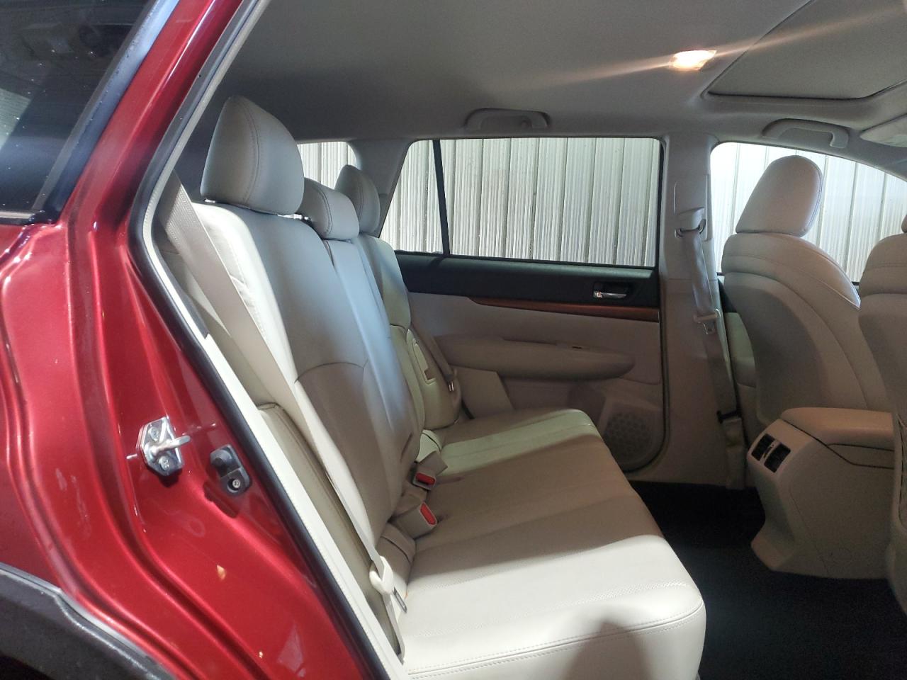 Lot #3315961115 2014 SUBARU OUTBACK 2.