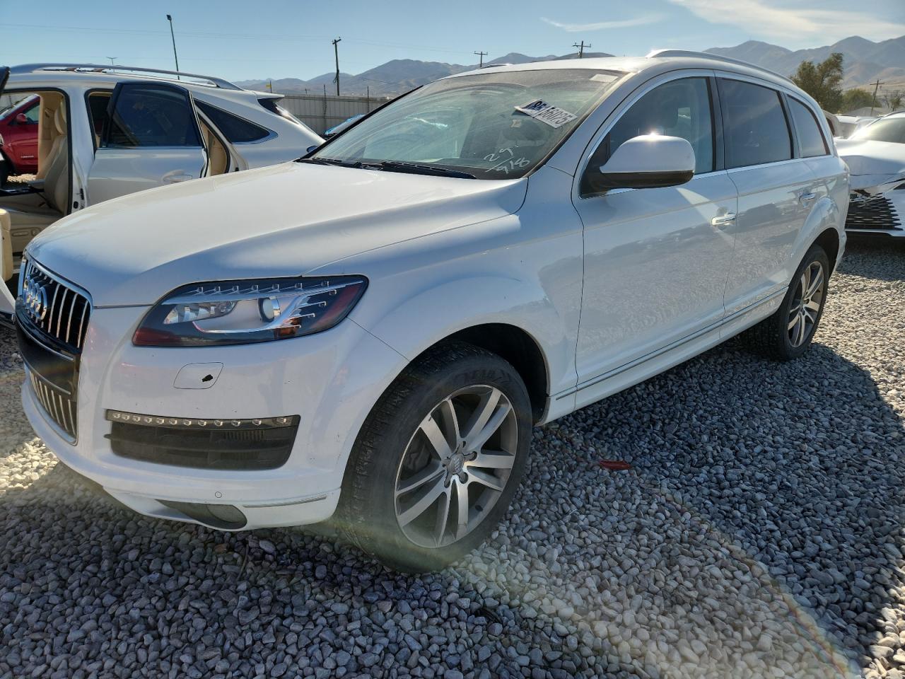  Salvage Audi Q7