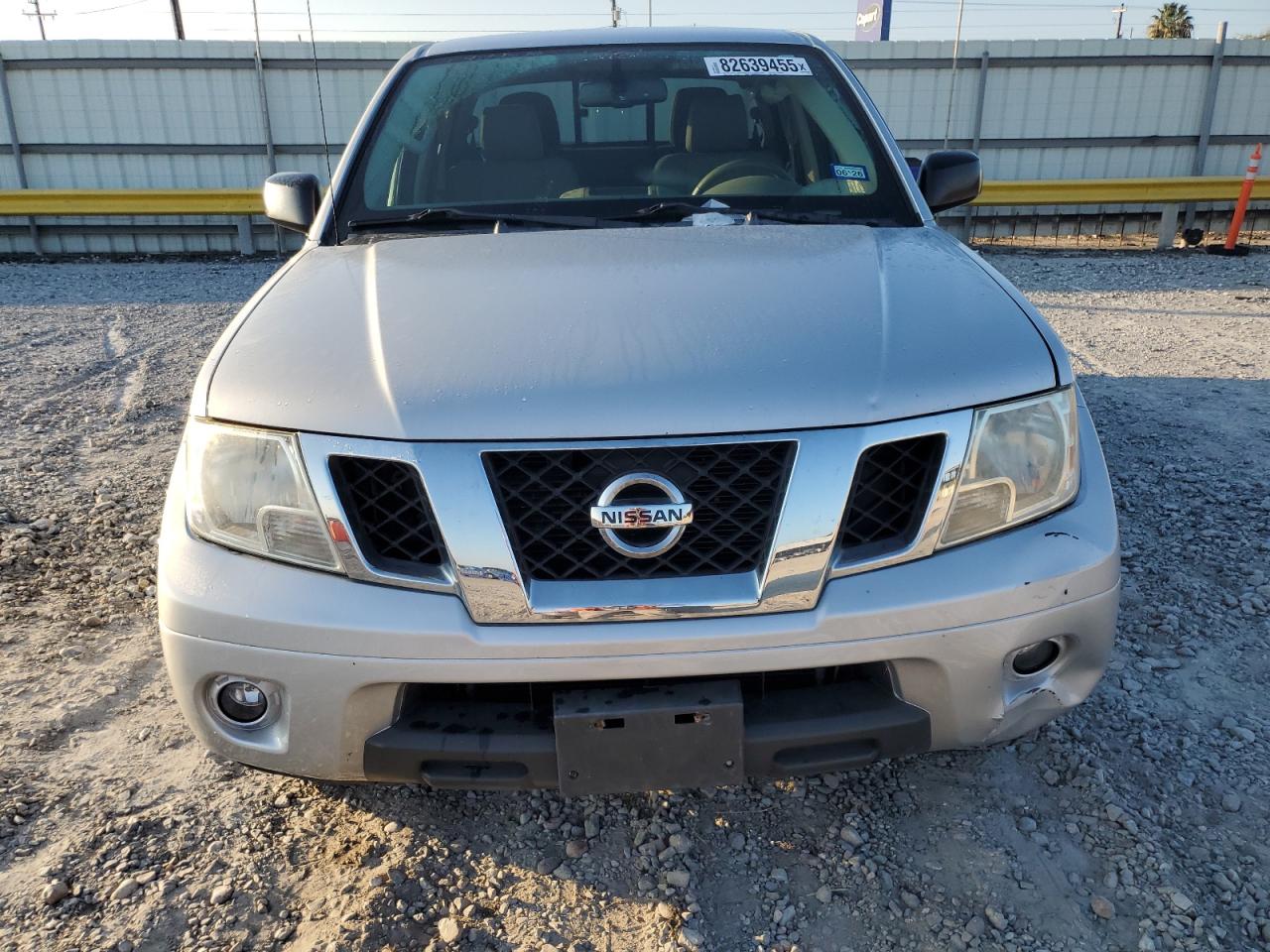 NISSAN FRONTIER S