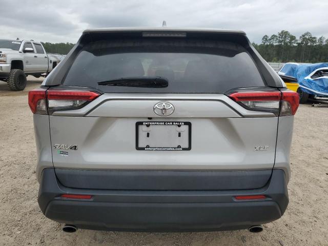 2021 TOYOTA RAV4 XLE - 2T3W1RFV1MW132300