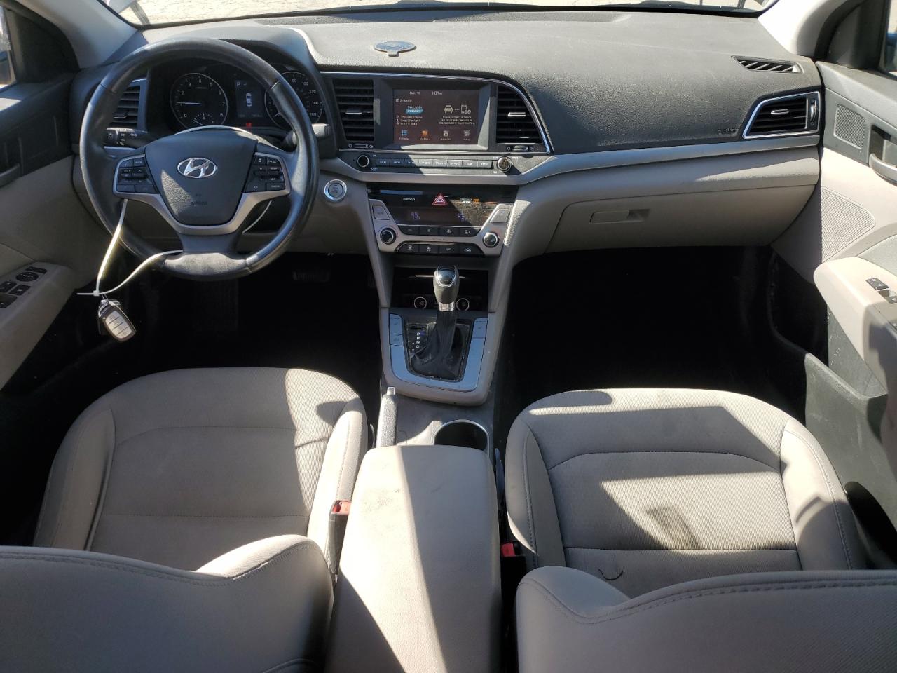 HYUNDAI ELANTRA SEL