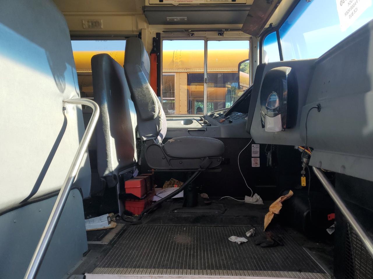 Lot #3274774243 2015 IC CORPORATION CE SERIES SCHOOL