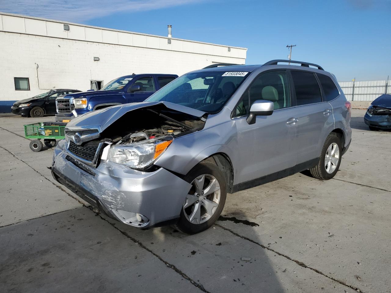  Salvage Subaru Forester