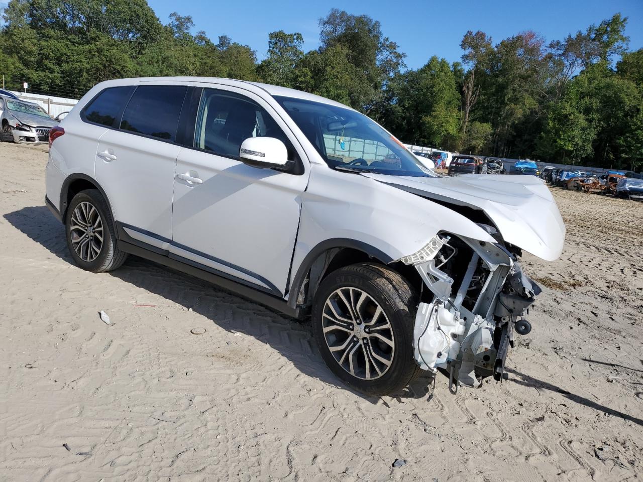Lot #3302865894 2017 MITSUBISHI OUTLANDER SE