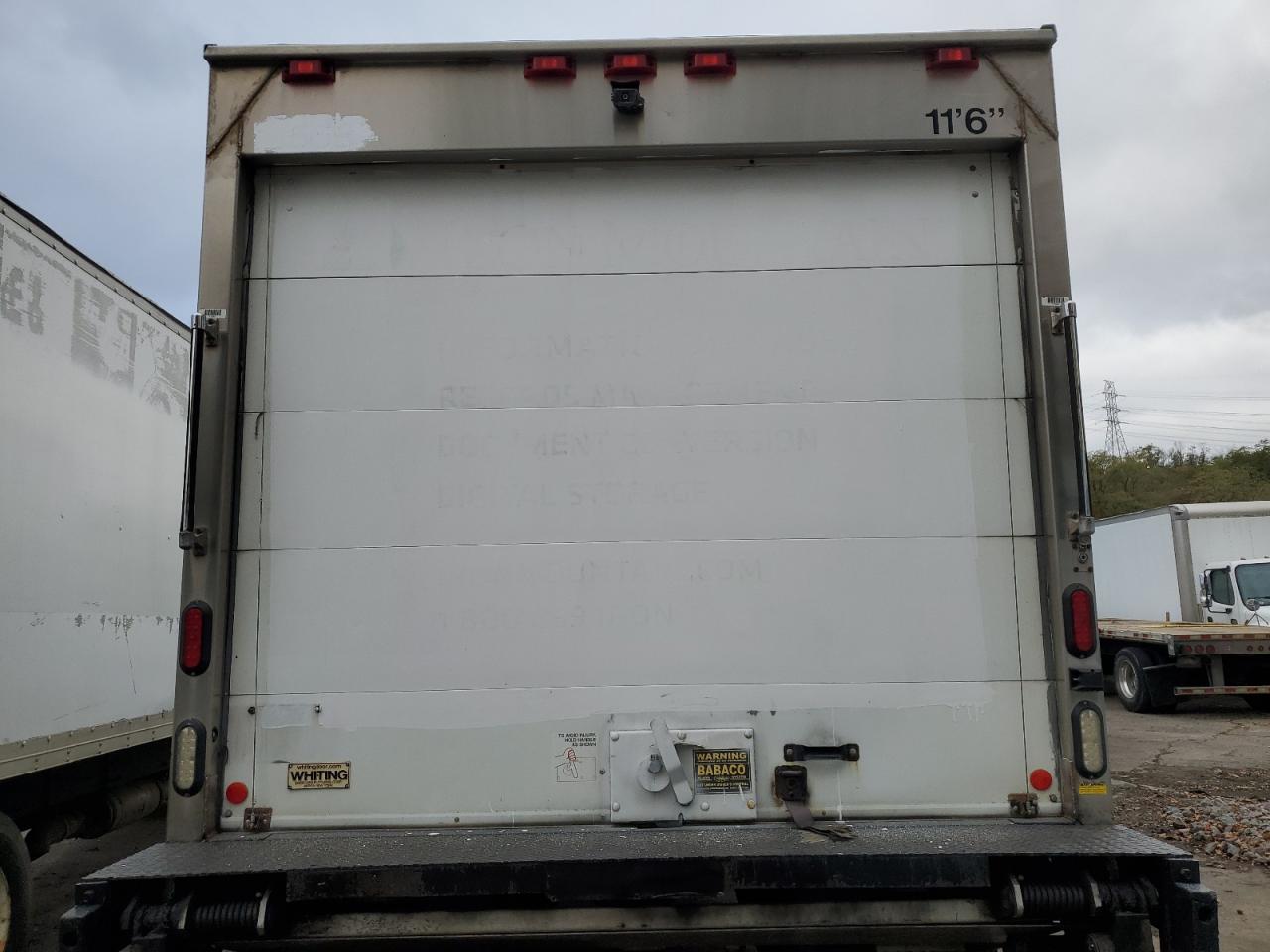 Lot #3276461662 2013 HINO 268