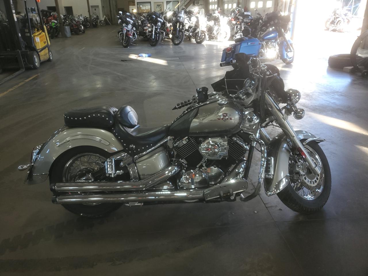 Lot #3283988800 2002 YAMAHA XVS1100 A