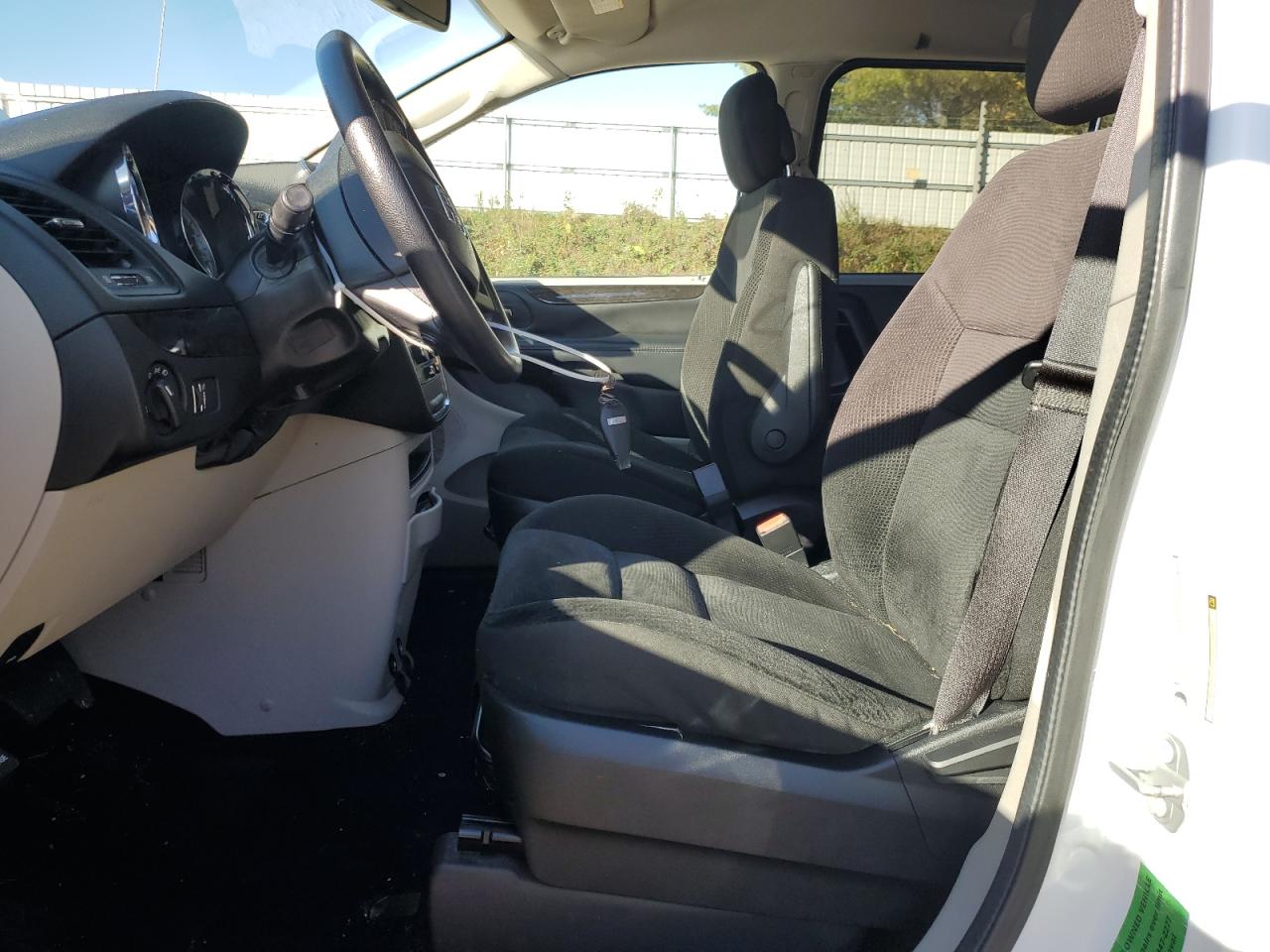 DODGE GRAND CARAVAN SE