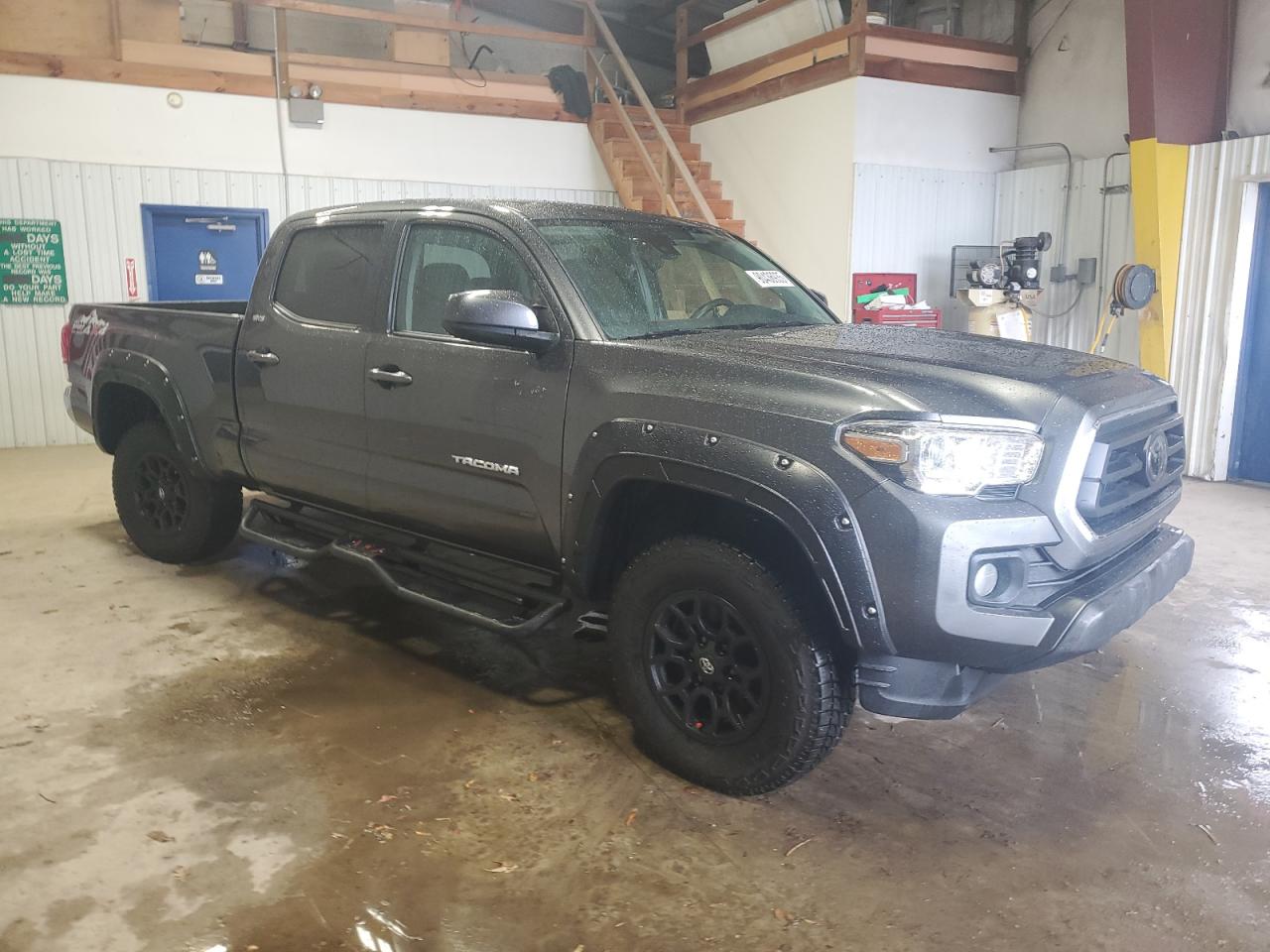 TOYOTA TACOMA DOUBLE CAB