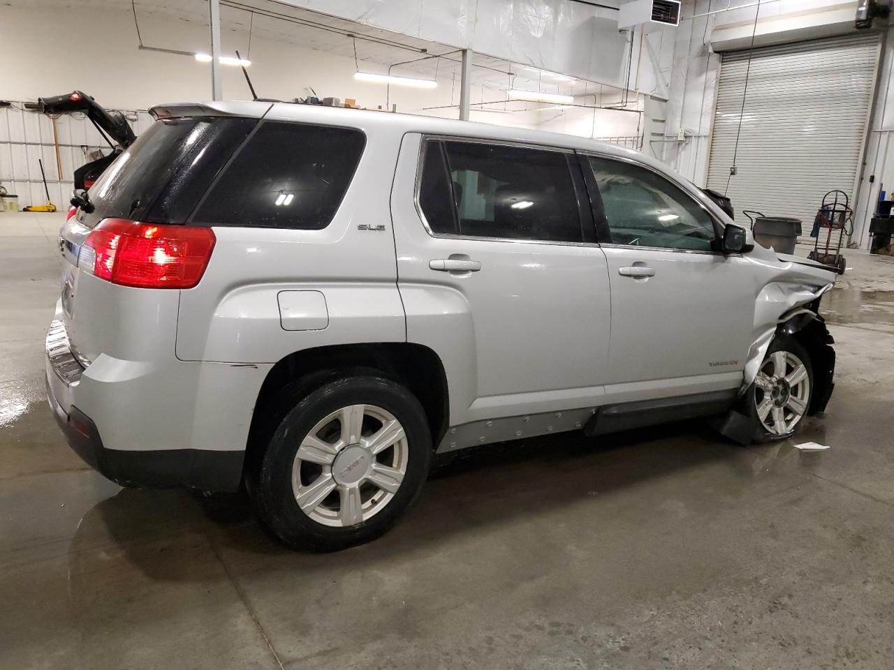 GMC TERRAIN SLE