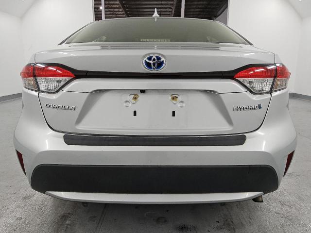 2021 TOYOTA COROLLA LE JTDEAMDE9MJ015192