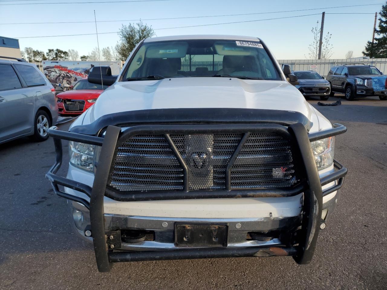 RAM 1500 SLT