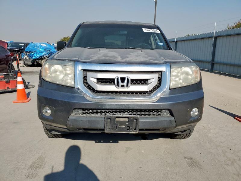 2011 HONDA PILOT LX - 5FNYF3H22BB025642
