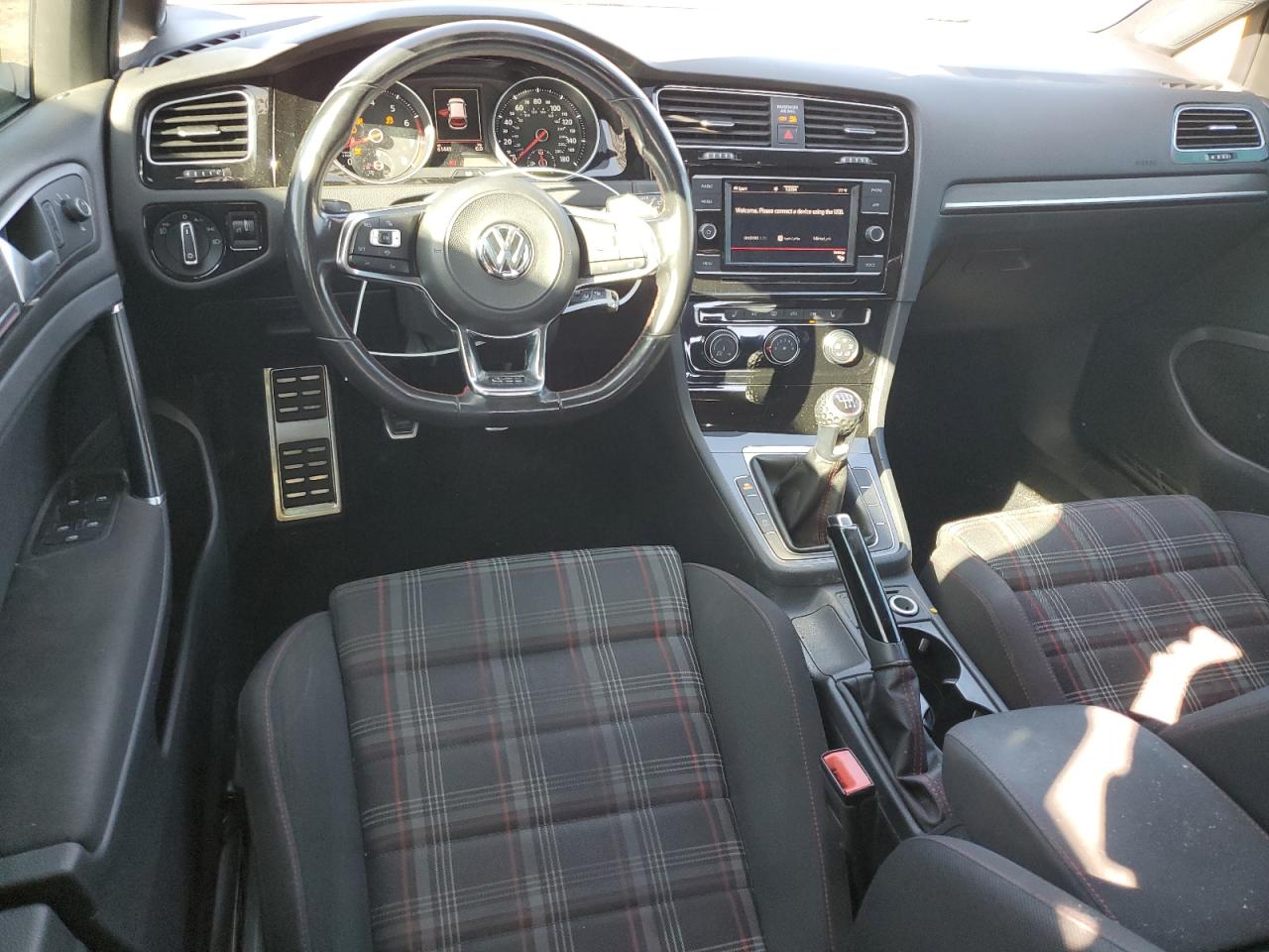 VOLKSWAGEN GOLF GTI S