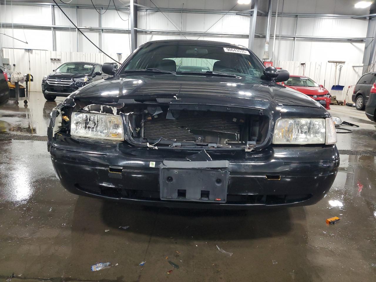 FORD CROWN VICTORIA POLICE INTERCEPTOR