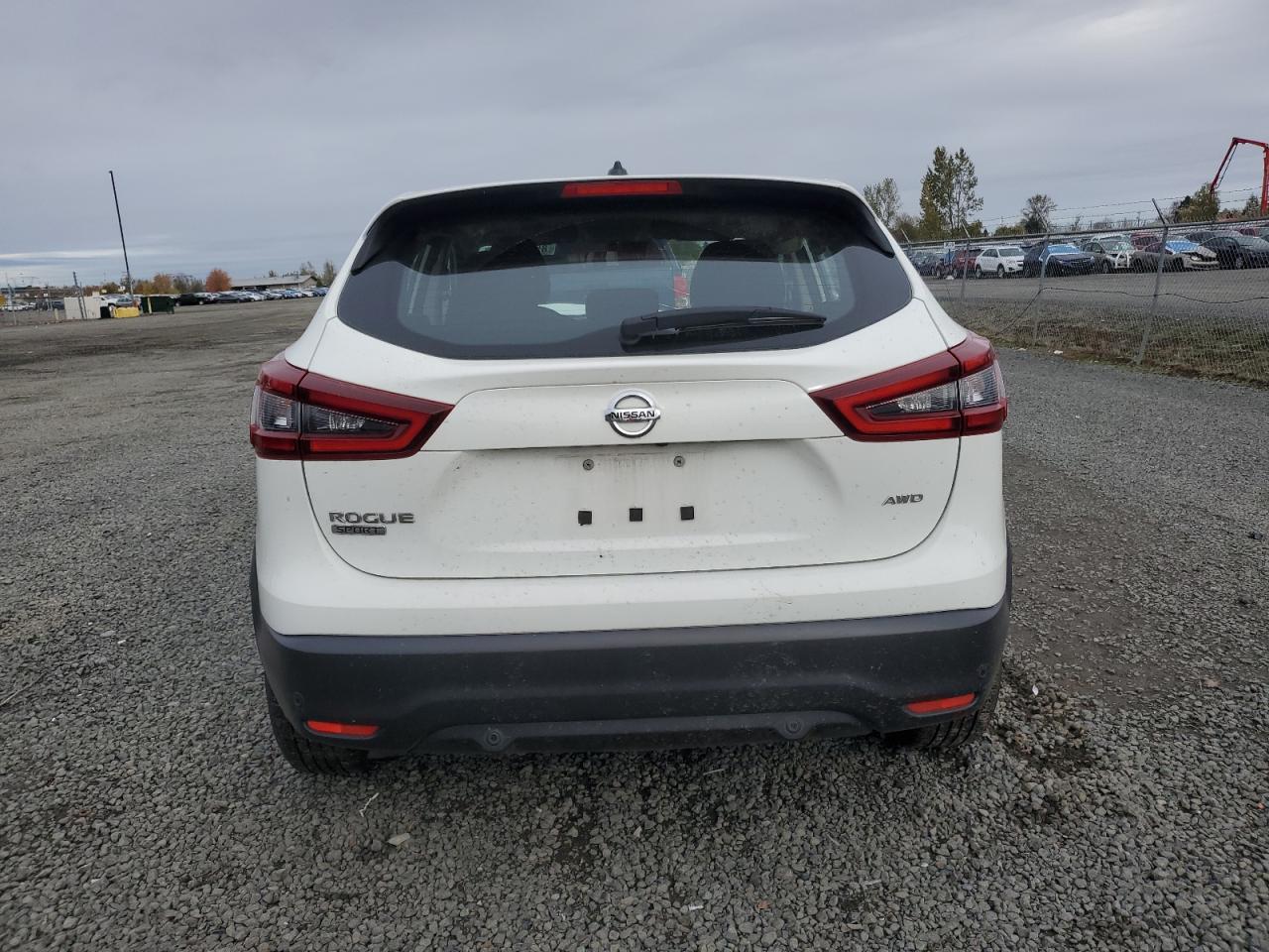 NISSAN ROGUE SPORT S