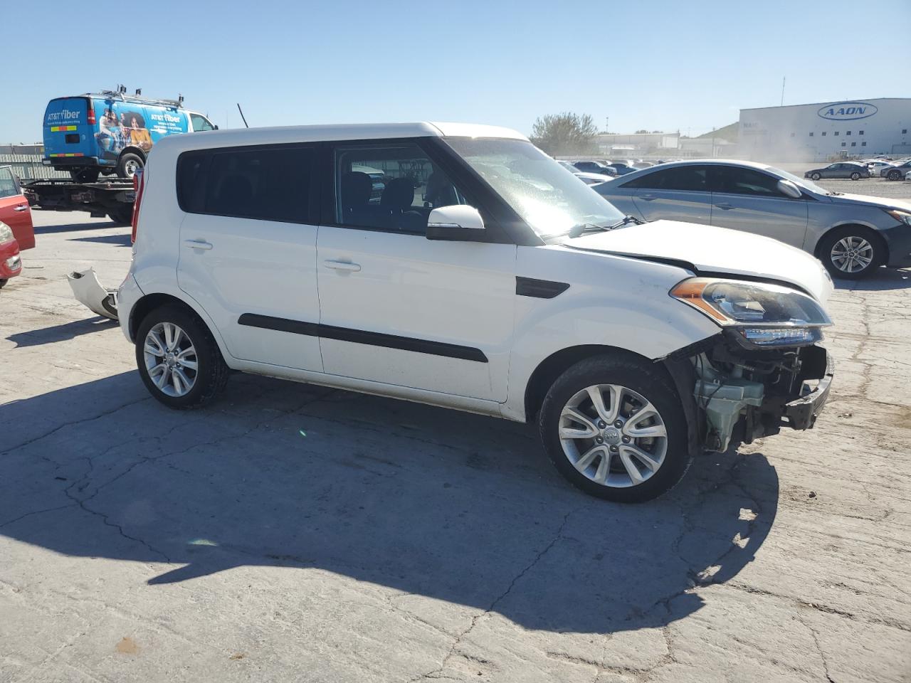 KIA SOUL +