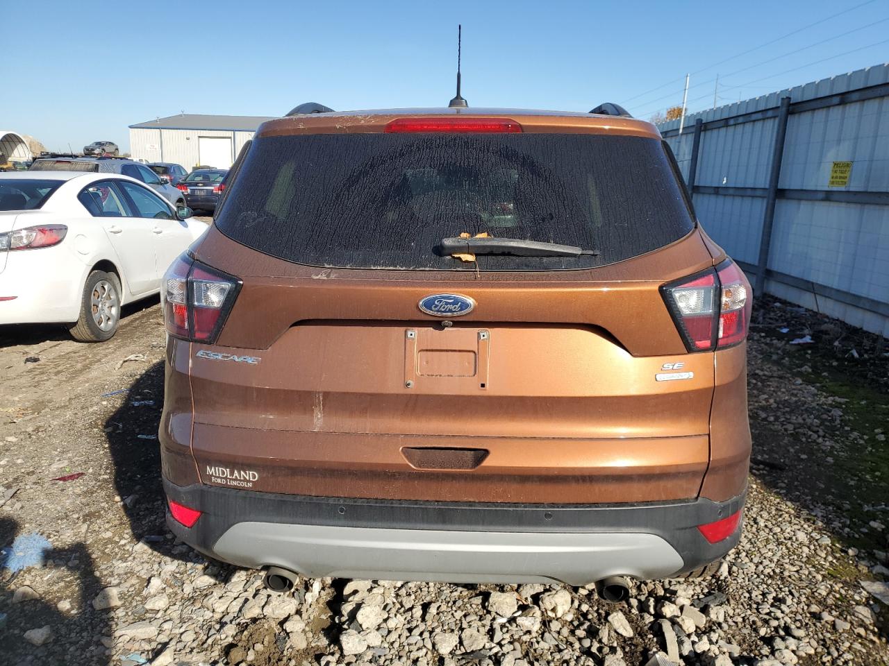 FORD ESCAPE SE