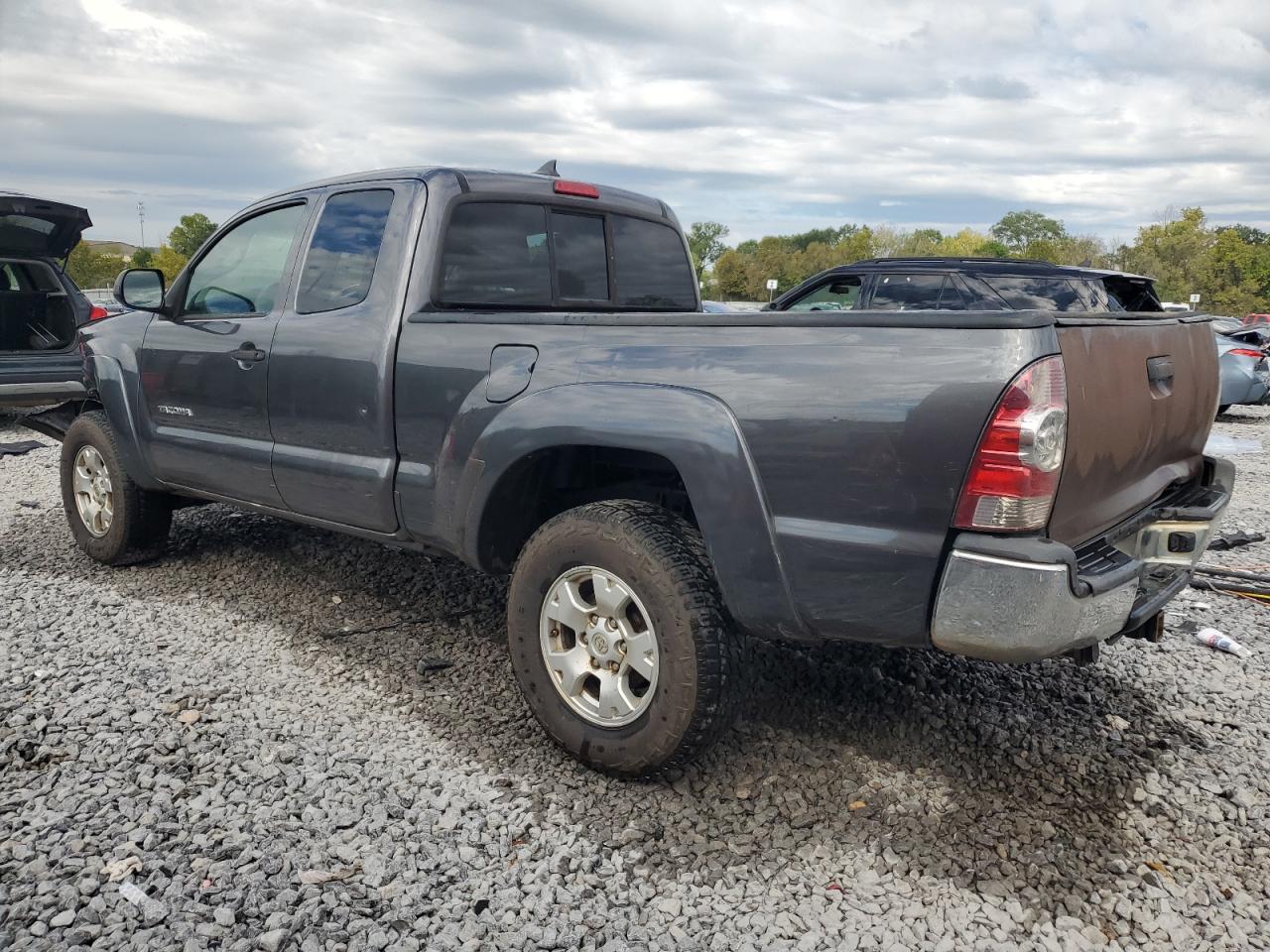 TOYOTA TACOMA ACCESS CAB