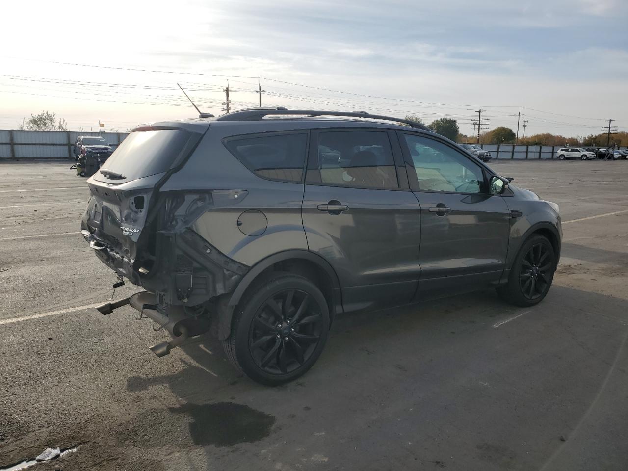 FORD ESCAPE TITANIUM