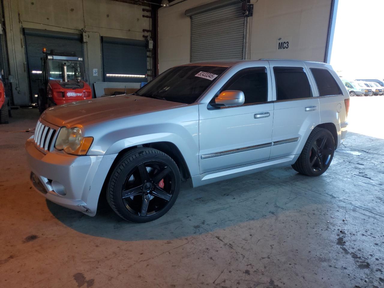 JEEP GRAND CHEROKEE SRT-8