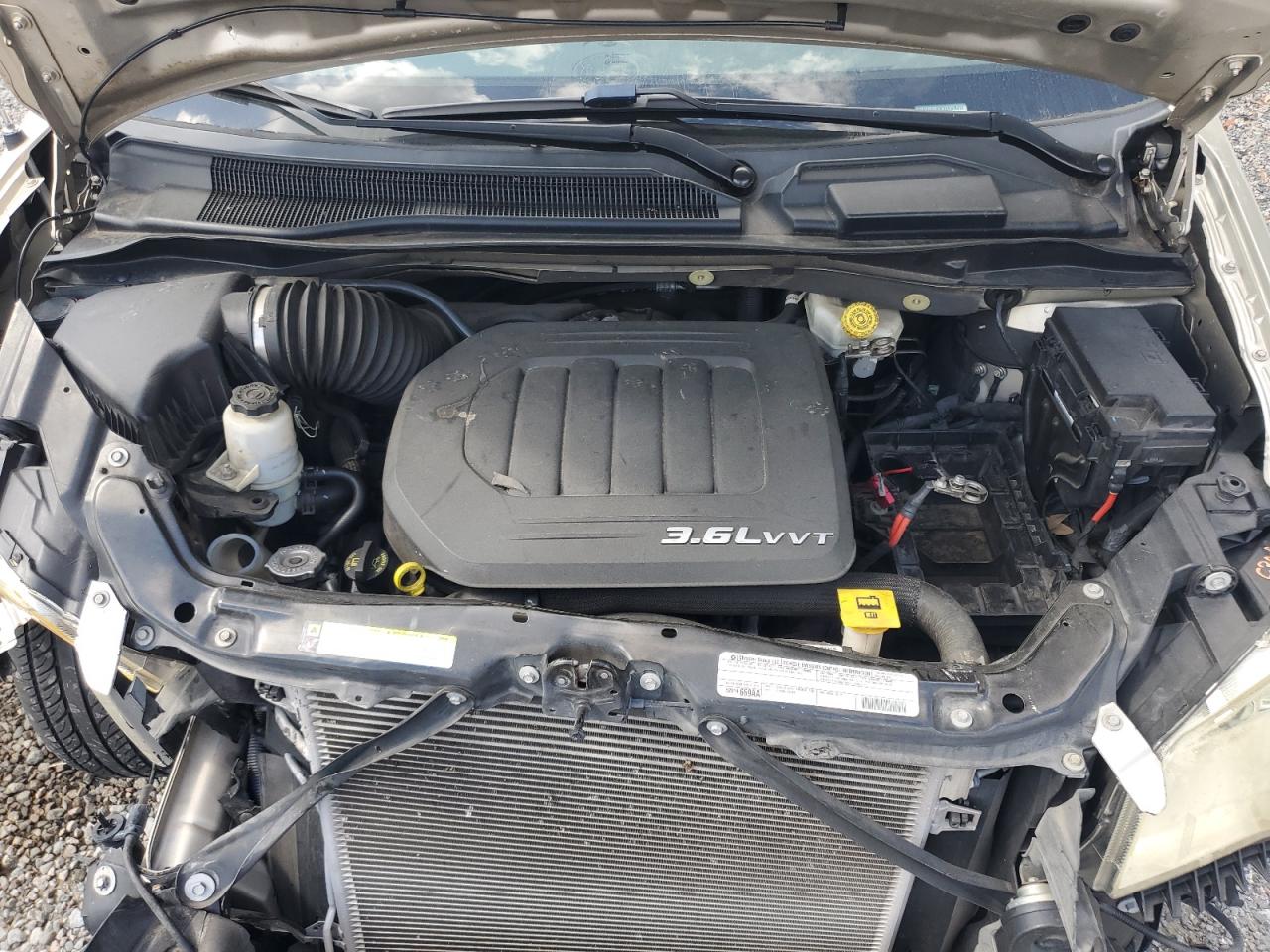 CHRYSLER TOWN & COUNTRY TOURING