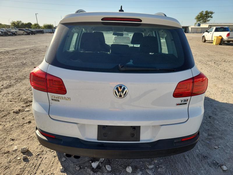 2017 VOLKSWAGEN TIGUAN S - WVGBV7AX6HK054039