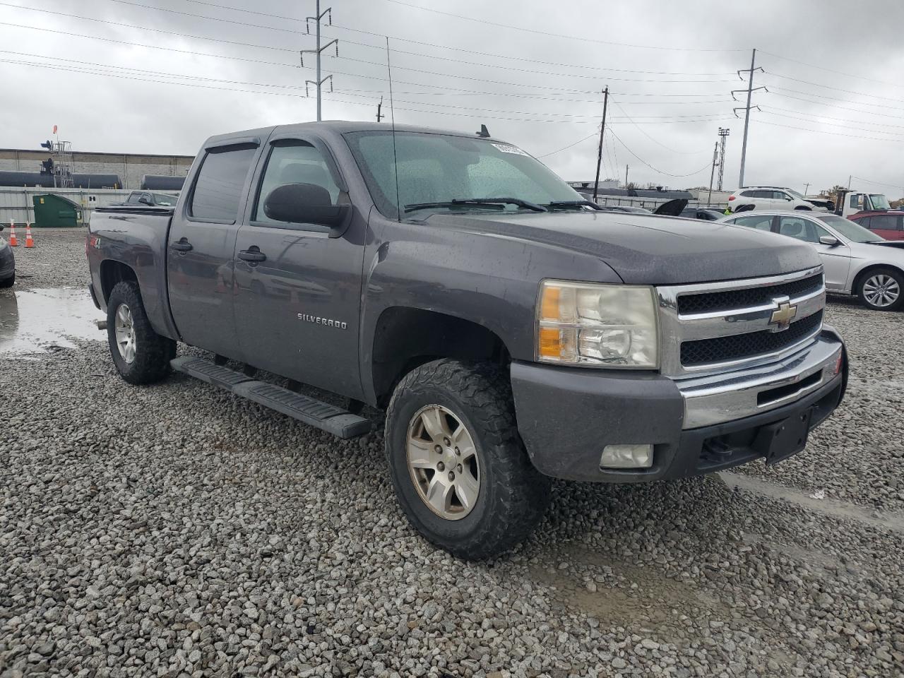 CHEVROLET SILVERADO K1500 LT