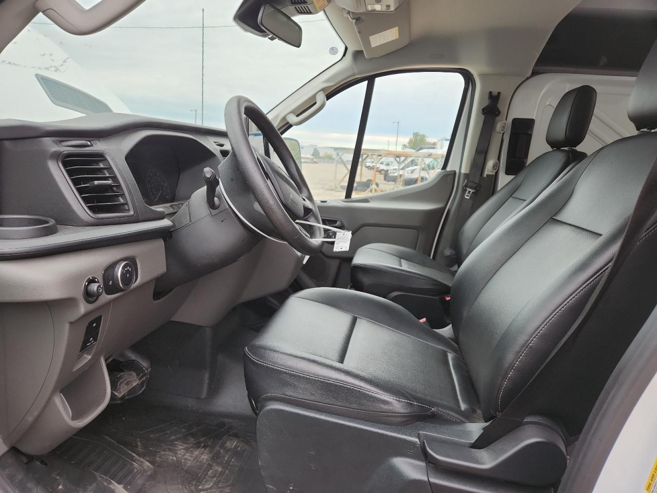 FORD E-TRANSIT T-350