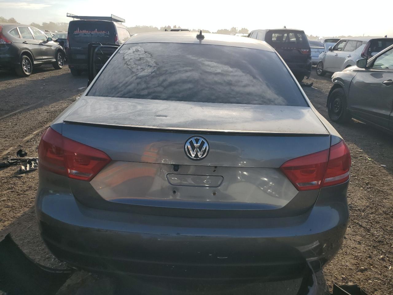 VOLKSWAGEN PASSAT SE