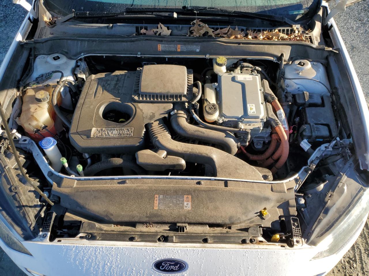 FORD FUSION SE HYBRID