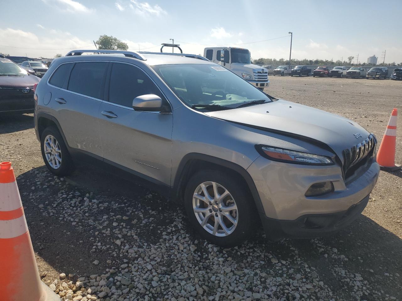 JEEP GRAND CHEROKEE LATITUDE